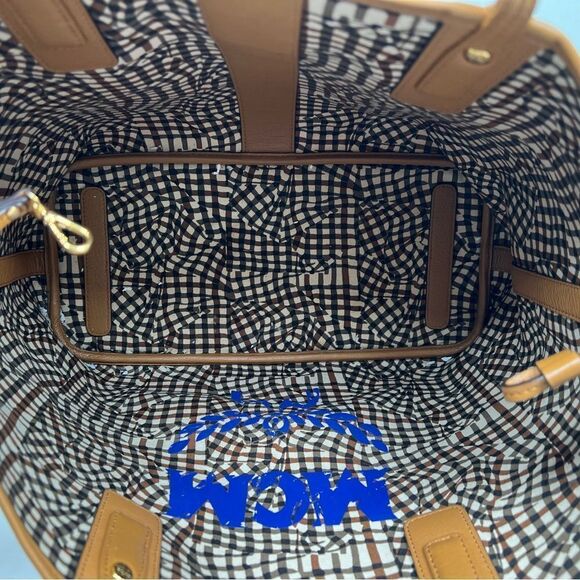 MCM Reversible Liz Shopper in Visetos - Picture 9 of 9